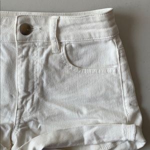 White American Eagle Super Stretch Shorts